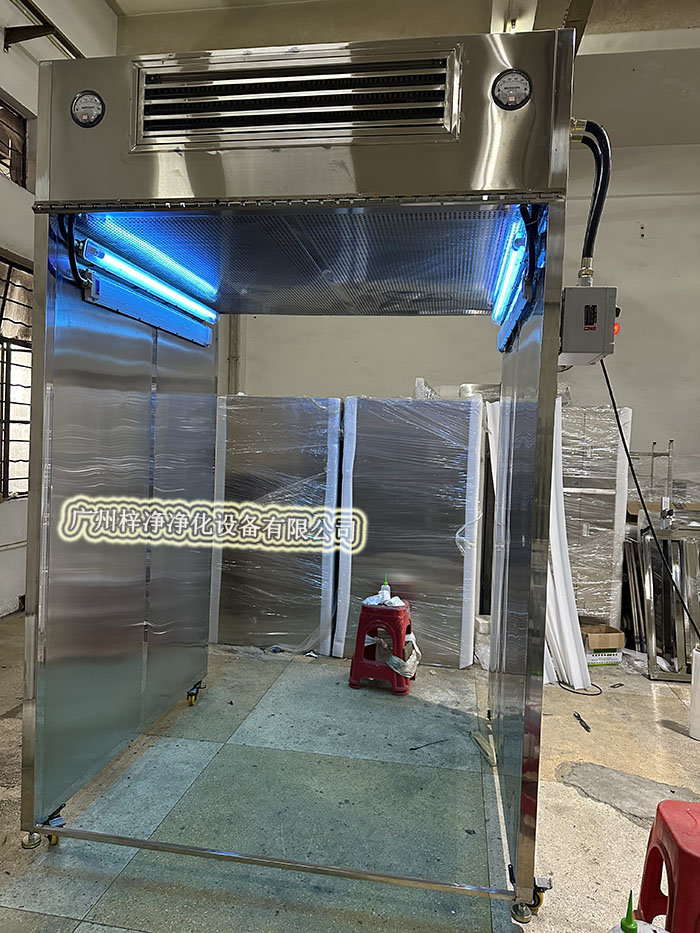 洁净工作台与洁净采样车在制药厂的应用